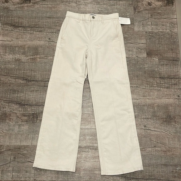 NWT!! Theory - Treeca Off White Denim Jeans - Size 24 - Picture 3 of 10